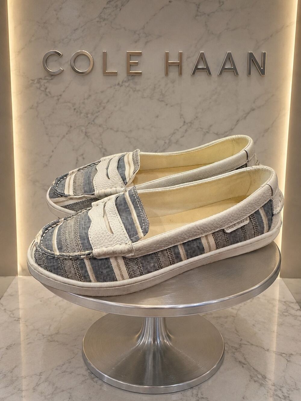 Cole Haan Nantucket W31190 Blue White Stripe Penny Loafers Women’s 7.5B
